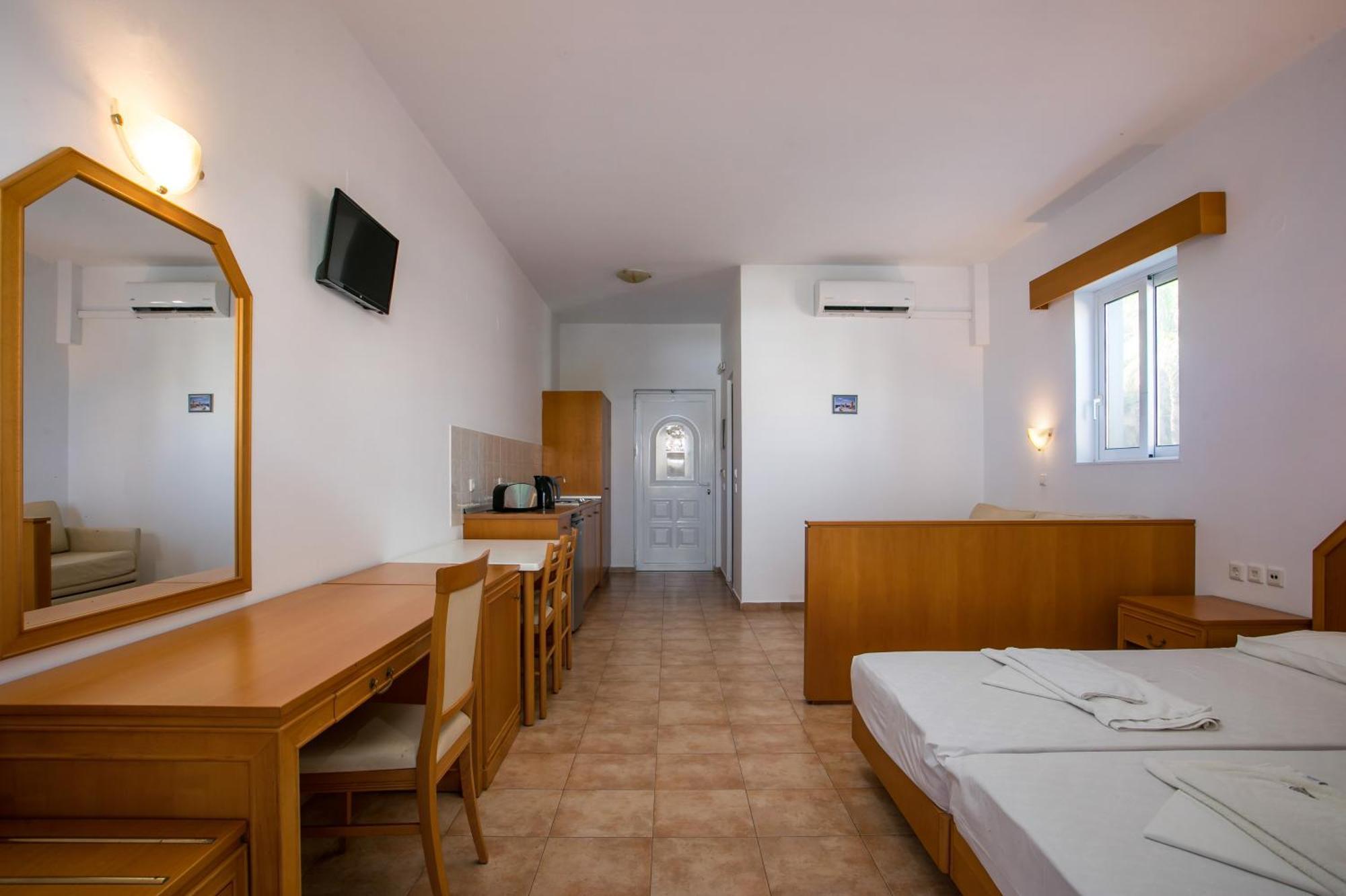 Lambis Studios & Apartments Lindos  Luaran gambar