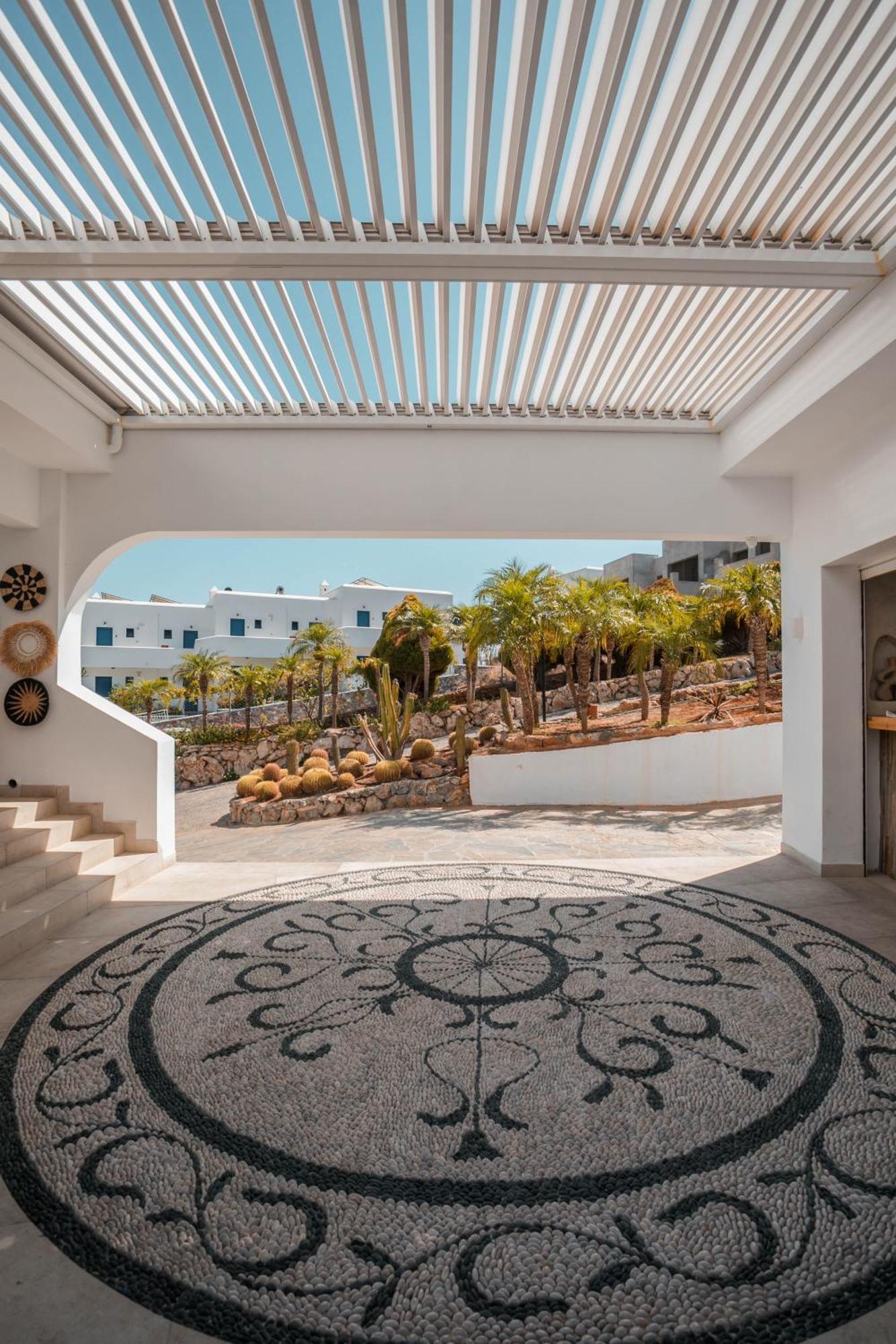 Lambis Studios & Apartments Lindos  Luaran gambar